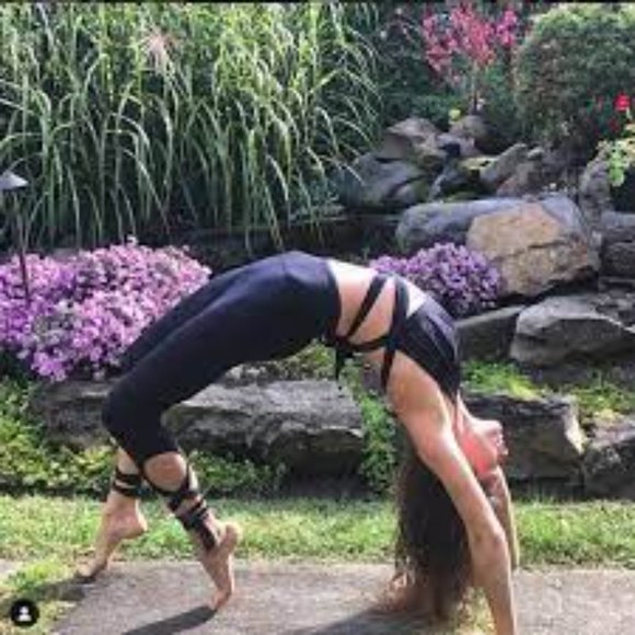 🌞New Kallula Black Kamila Dancer Yoga Pants Wrap Around Leg Ties, 4 - Picture 2 of 16